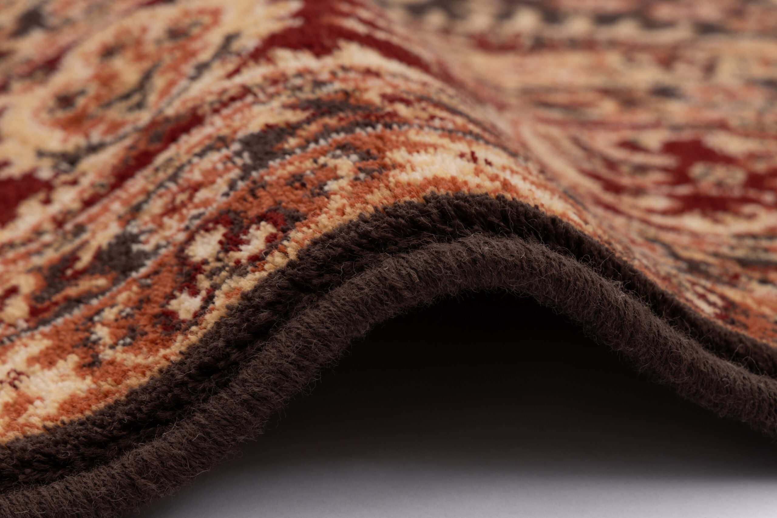 ISFAHAN ALMAS czarny 200x300 L scaled