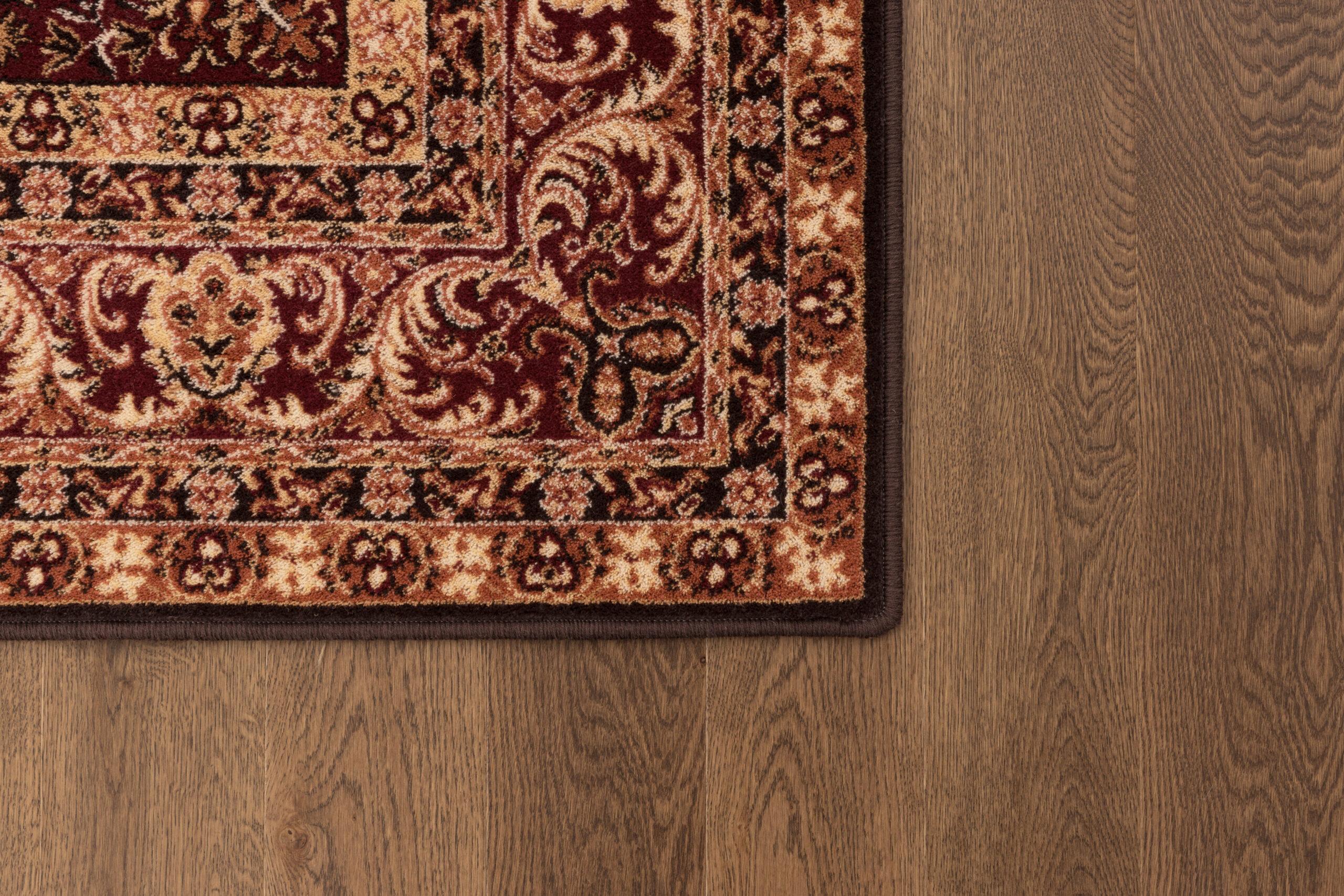 ISFAHAN ALMAS czarny 200x300 R scaled