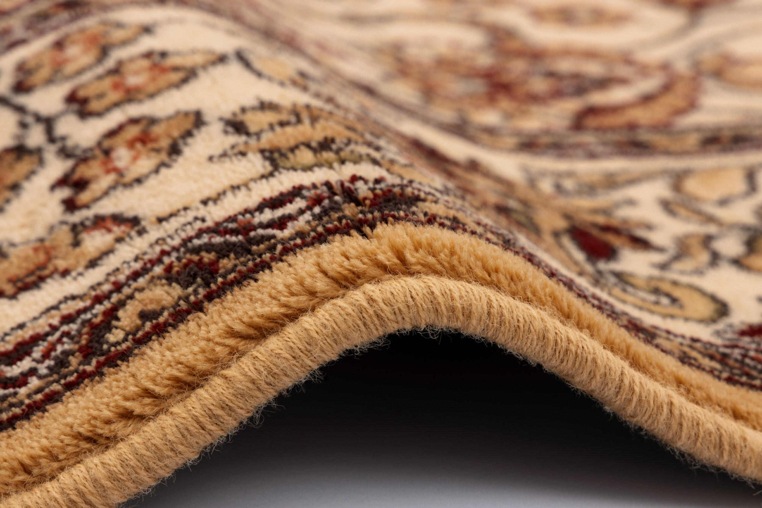 ISFAHAN KANTABRIA bursztyn amber 200x300 L scaled