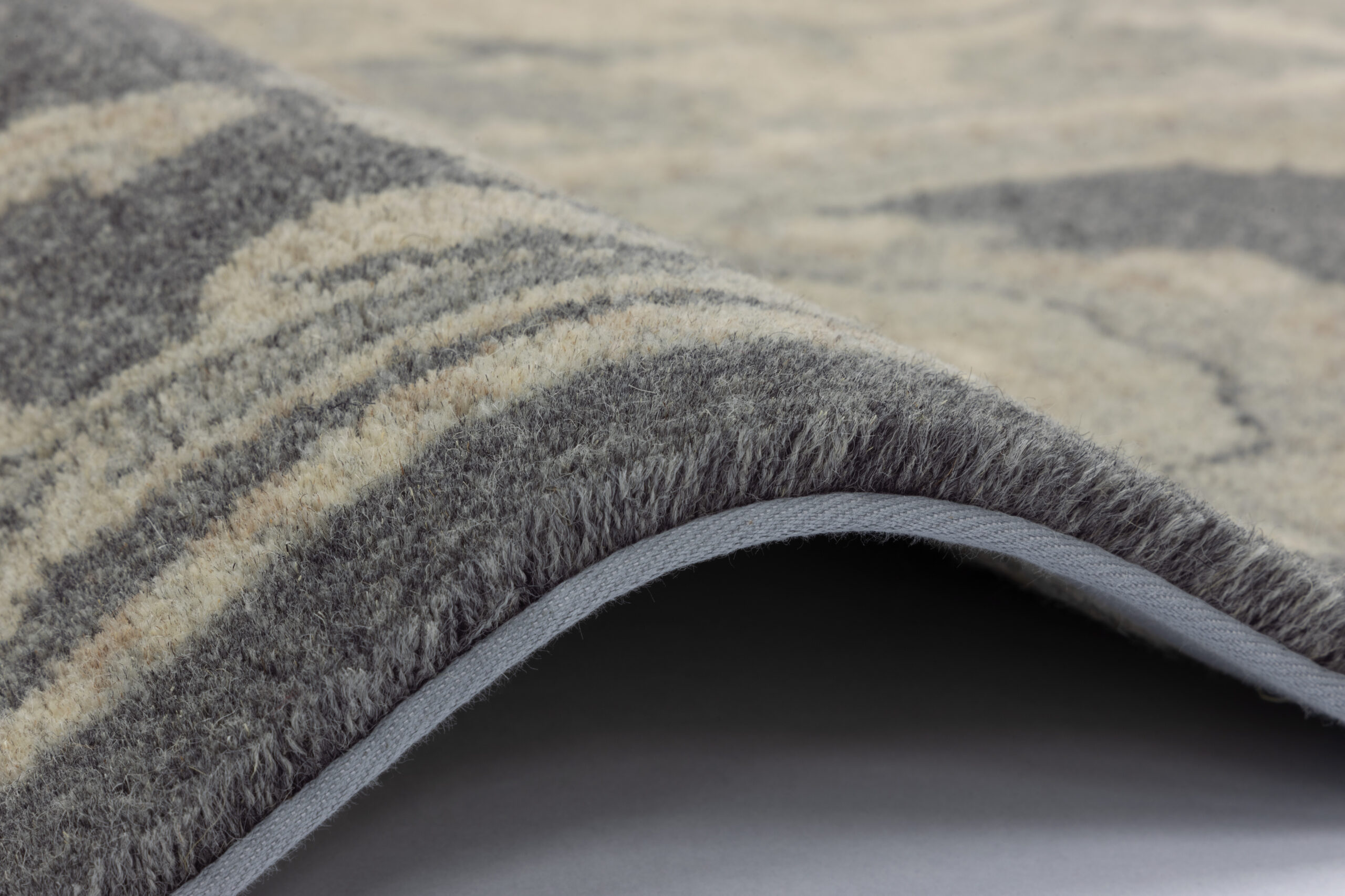 AGNUS STAROSTA linen L scaled