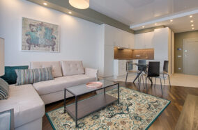 ISFAHAN LORICA dark beige 1 scaled