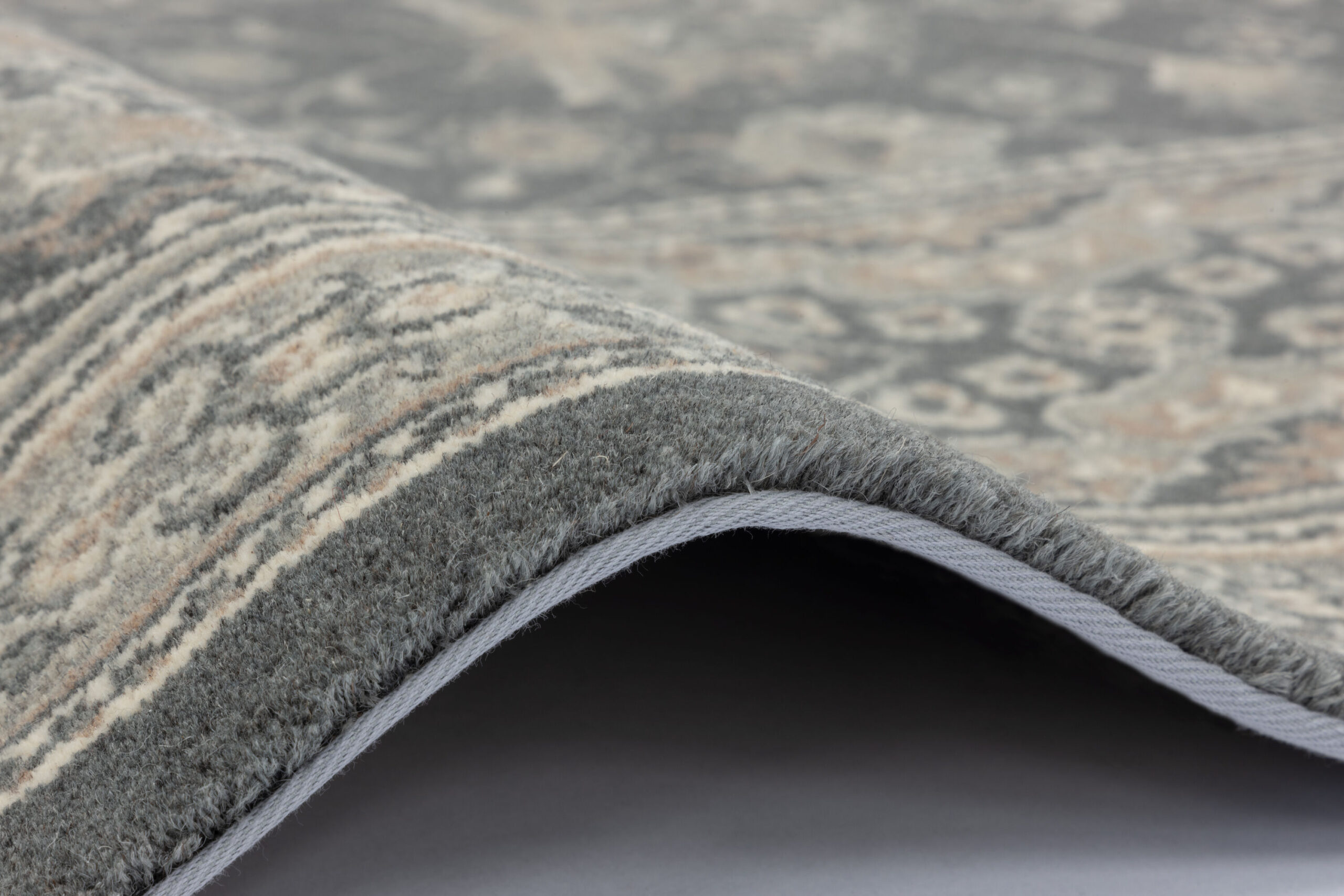 REGIUS 1.0.8 GRACJA grafit graphite 2 00x3 00 L large