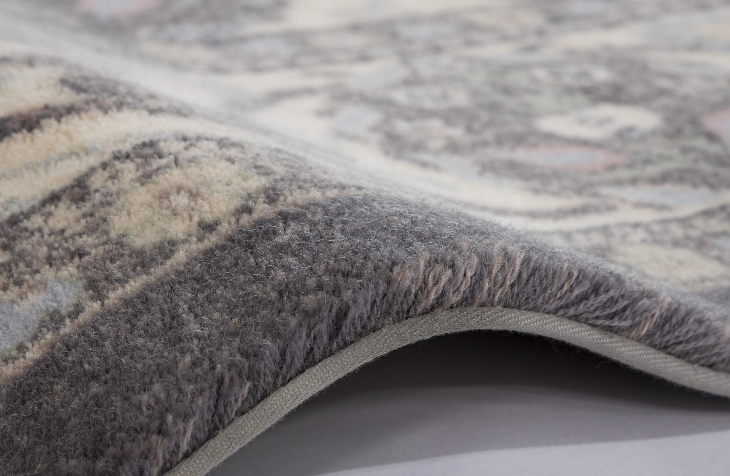 BELUSA alabastrowy alabaster F scaled