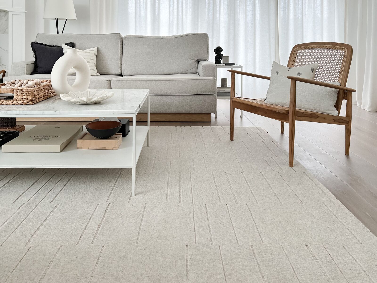 SHIFT light grey medium