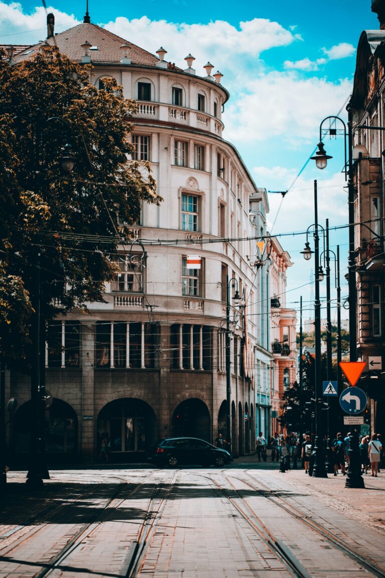 szymon shields GQkr B5PZxU unsplash scaled