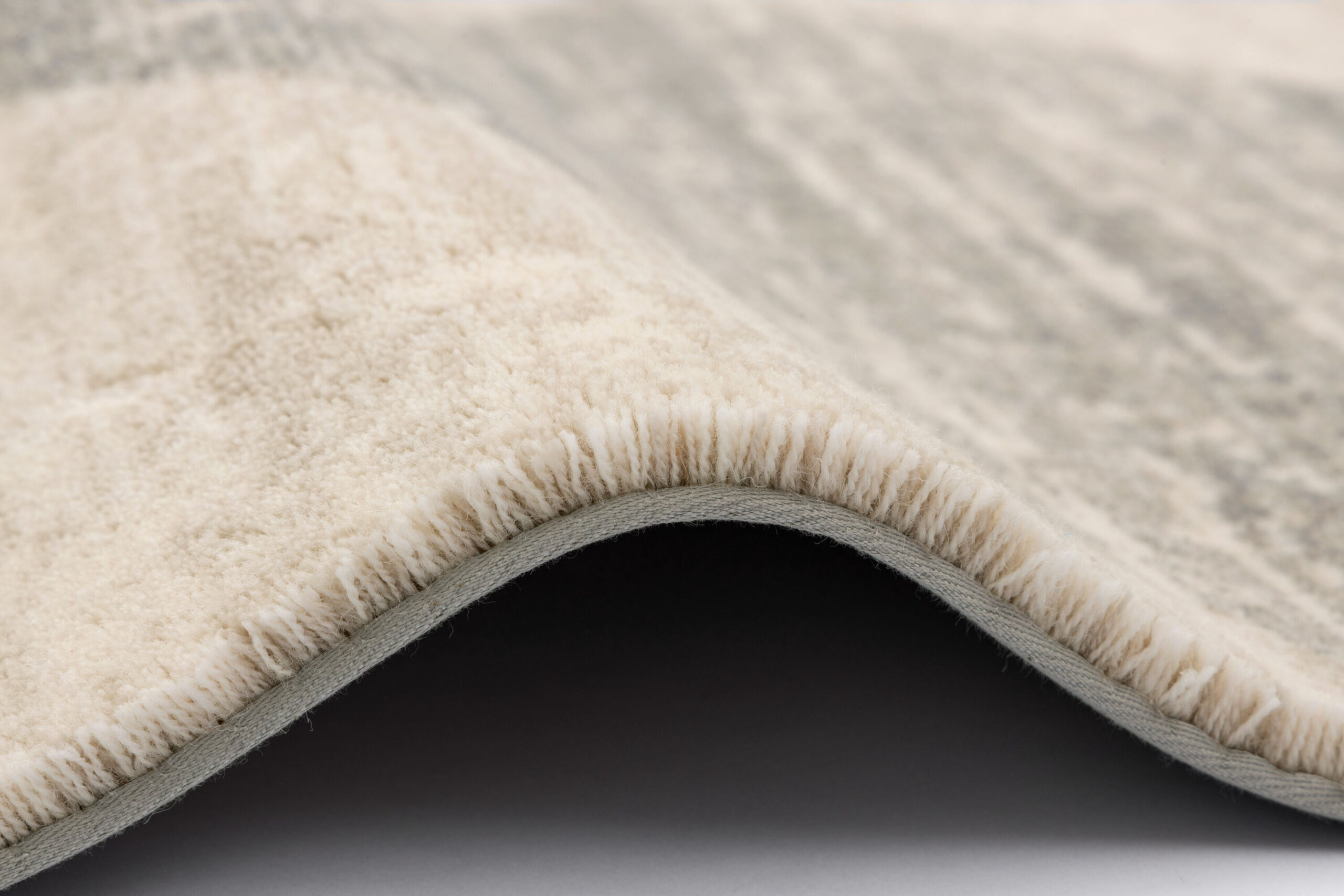 Checkered Szary 6 scaled