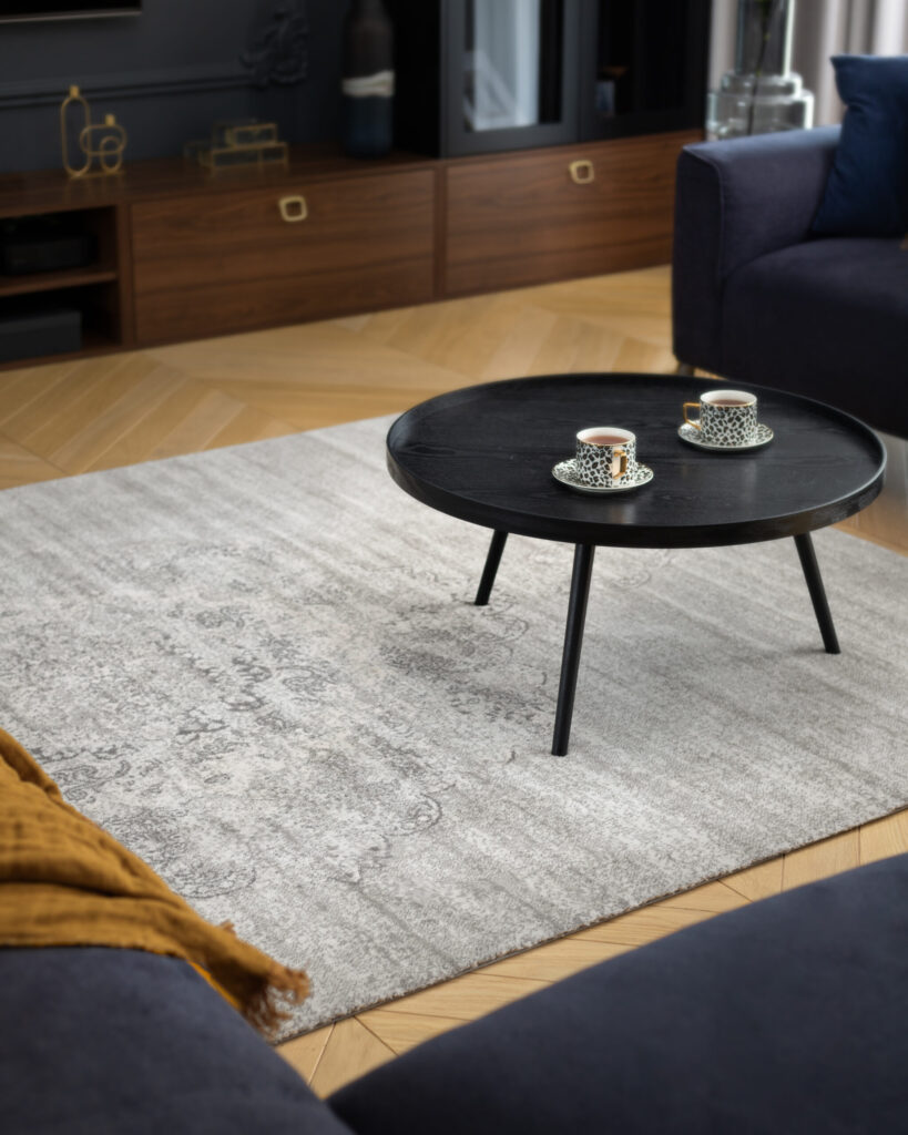 Madison popielaty 3 scaled