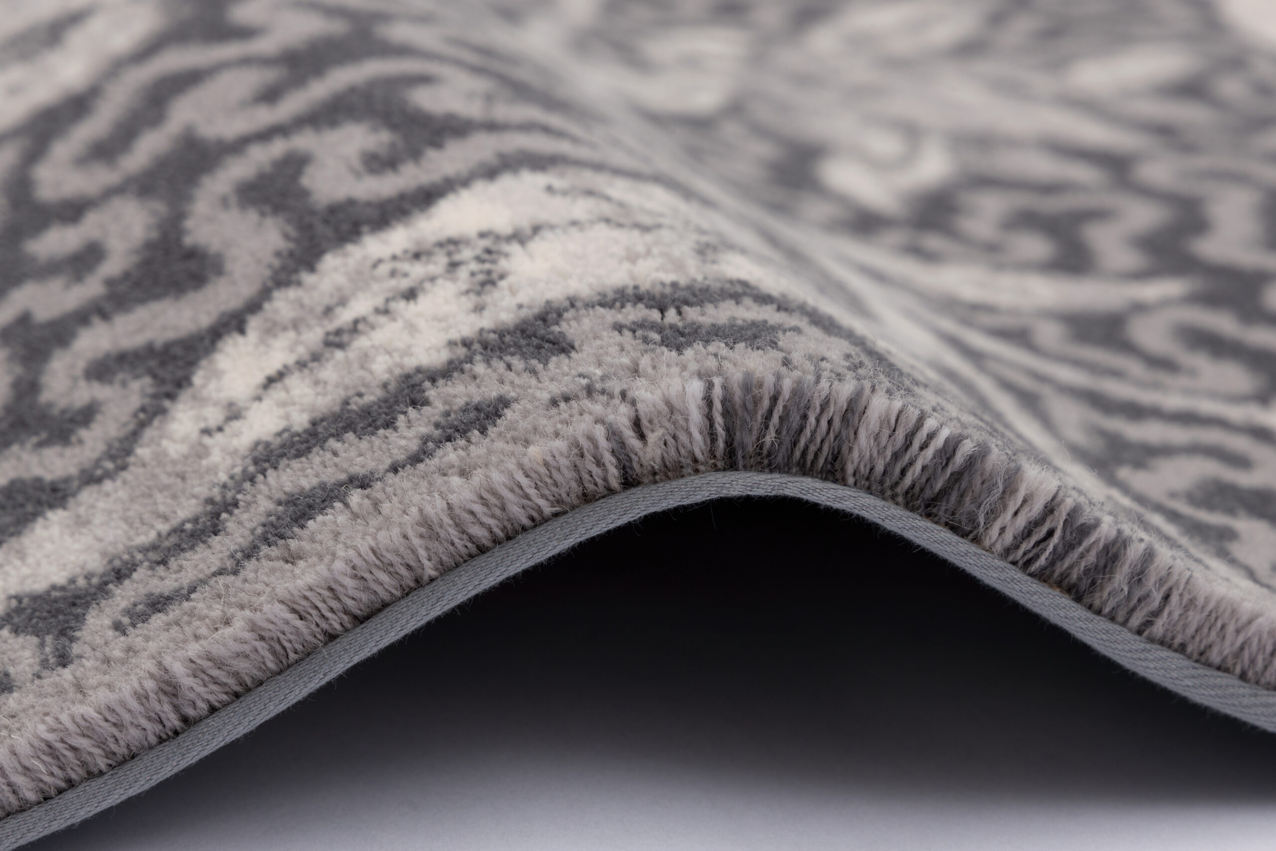 Versaille Grafit 2 scaled