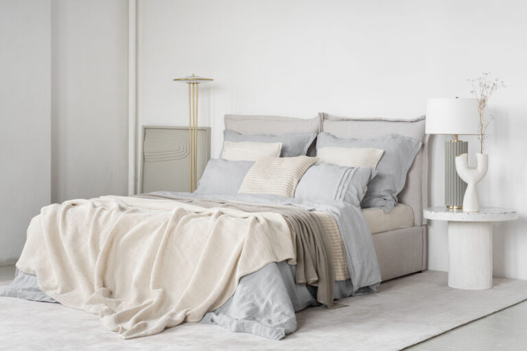 AGNUS EDGAR sand (4) large