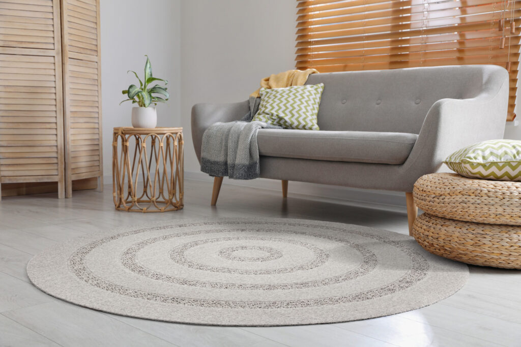 Stylish,Rug,On,Floor,In,Living,Room